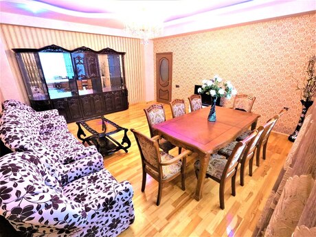 Аренда: 3-комнатная квартира, 150 м², Qara Qarayev: 880 ₼/мес 5