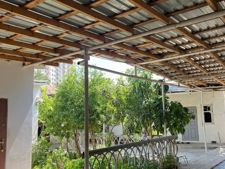 5 otaqlı həyət evi, 200 m², Azadlıq Prospekti: 350 000 ₼ 5