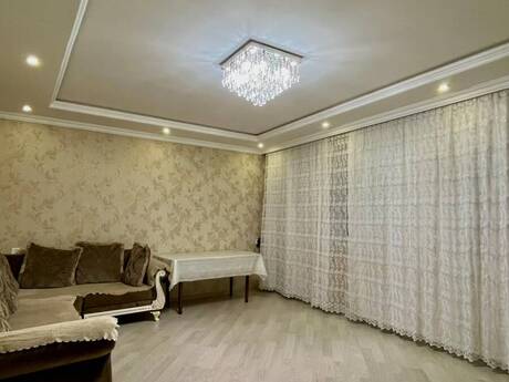 5 otaqlı həyət evi, 200 m², Azadlıq Prospekti: 350 000 ₼ 2