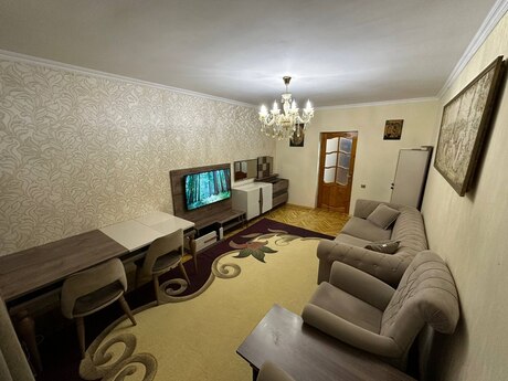 3-комнатная квартира, 80 м², Qara Qarayev: 250 000 ₼ 2