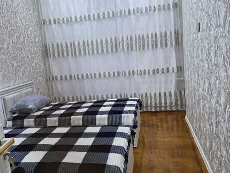 3-room apartment for rent, 100 m², Həzi Aslanov: 650 ₼/mo 3
