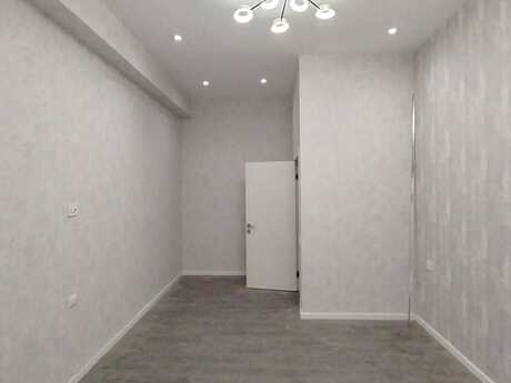 2-комнатная квартира, 63 м², 28 May: 245 000 ₼ 3