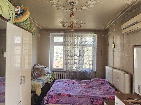 5-room apartment, 130 m², Azadlıq Prospekti: 240 000 ₼ 2