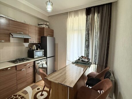 3-комнатная квартира, 86 м², Yasamal: 205 000 ₼ 3
