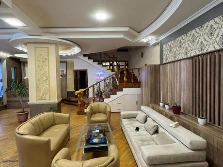 6 otaqlı həyət evi, 565 m², Gənclik: 1 700 000 ₼ 3