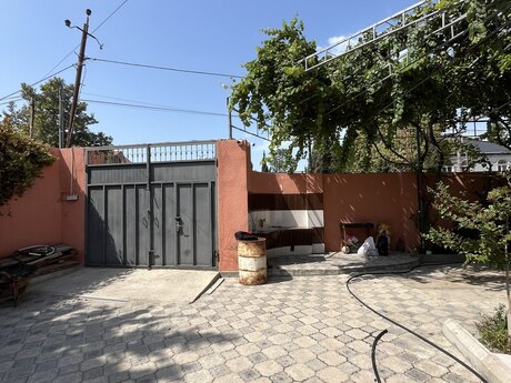 3 otaqlı həyət evi, 110 m², Novxanı: 200 000 ₼ 3