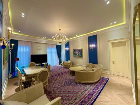 Elan №6357030 - Bakı, Ağ şəhər q., 4 otaqlı, 165 m², 5/7 mərtəbə
