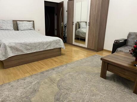 1-room apartment for rent, 70 m², Elmlər Akademiyası: 800 ₼/mo 2