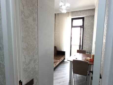 Kirayə 2 otaqlı mənzil, 45 m², Qara Qarayev: 649 ₼/ay 2