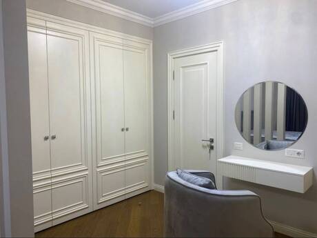 3-room apartment for rent, 190 m², 28 May: 4 000 ₼/mo 5