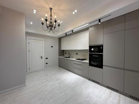 4 otaqlı mənzil, 175 m², 28 May: 750 000 ₼ 5