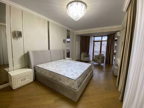 Kirayə 3 otaqlı mənzil, 170 m², 28 May: 3 999 ₼/ay 4