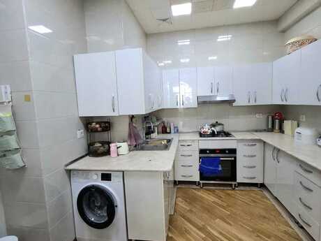 3-комнатная квартира, 93 м², 8 Noyabr: 250 000 ₼ 5