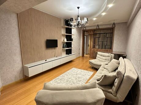Elan №6449144 - Bakı, Elmlər Akademiyası m., 3 otaqlı, 80 m², 16/17 mərtəbə