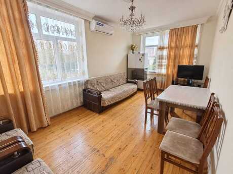 Elan №6449151 - Bakı, Həzi Aslanov m., 3 otaqlı, 60 m², 4/5 mərtəbə
