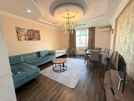 Объявление №6449165 - Баку, м. 20 января, 2-комн., 94 м², 10/16 этаж