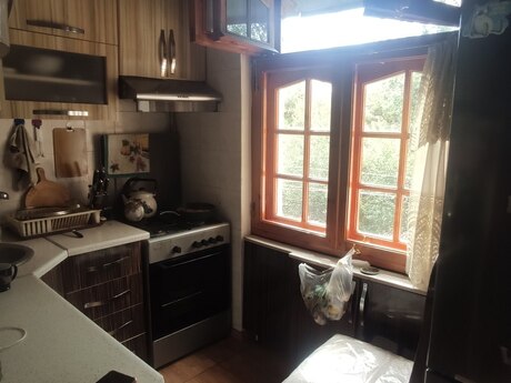 3-комнатная квартира, 80 м², Elmlər Akademiyası: 200 000 ₼ 3