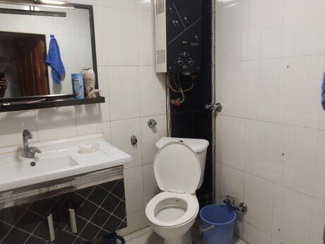 3-комнатная квартира, 80 м², Elmlər Akademiyası: 200 000 ₼ 4