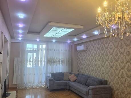 Elan №6449244 - Bakı, Elmlər Akademiyası m., 3 otaqlı, 135 m², 9/18 mərtəbə