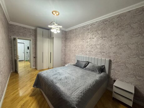Elan №6449279 - Bakı, Binəqədi r., 2 otaqlı, 66 m², 10/16 mərtəbə