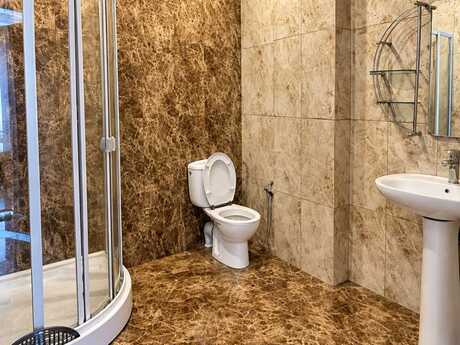 4 otaqlı mənzil, 210 m², 28 May: 525 000 ₼ 5