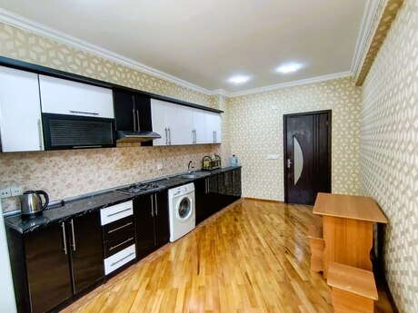 Elan №6449328 - Bakı, 8 Noyabr m., 3 otaqlı, 120 m², 2/16 mərtəbə
