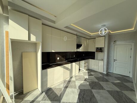 3 otaqlı mənzil, 130 m², Qara Qarayev: 380 000 ₼ 2