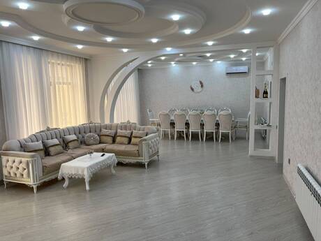 5 otaqlı həyət evi, 301 m², Şüvəlan: 390 000 ₼ 3