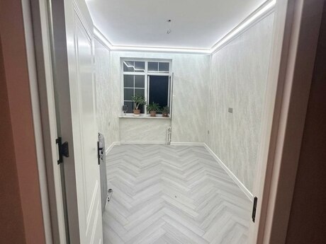 3 otaqlı mənzil, 100 m², 8 Noyabr: 235 000 ₼ 2