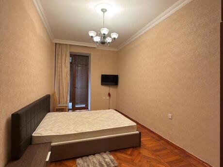 Kirayə 1 otaqlı mənzil, 30 m², Sahil: 800 ₼/ay 3