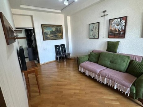 Elan №6449545 - Bakı, Nəriman Nərimanov m., 2 otaqlı, 62 m², 7/18 mərtəbə