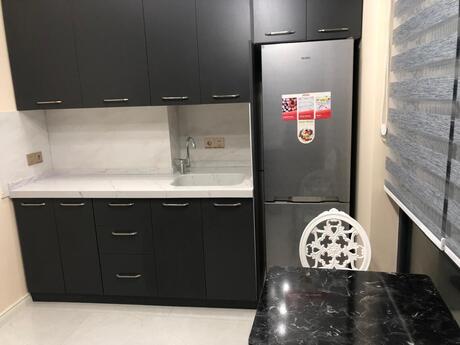 Kirayə 2 otaqlı mənzil, 80 m², Nəsimi: 1 100 ₼/ay 4