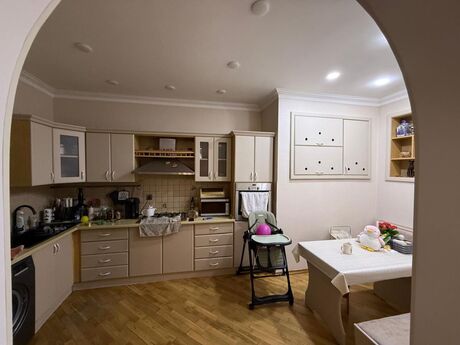4 otaqlı mənzil, 150 m², Badamdar: 265 000 ₼ 3