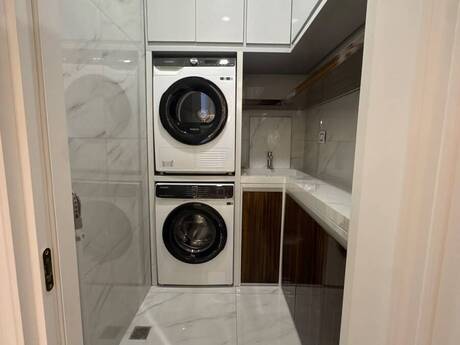 3-room apartment for rent, 105 m², Nərimanov: 1 700 ₼/mo 5