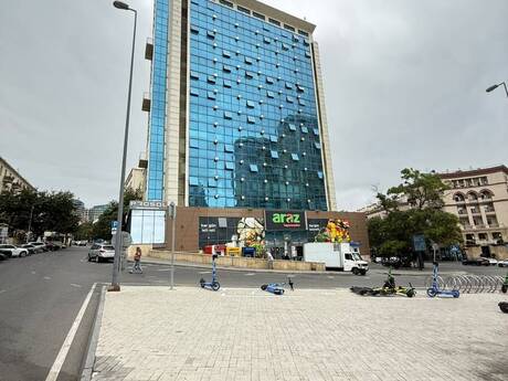 3 otaq · 85 m² · 4/5 mərtəbə, Nizami