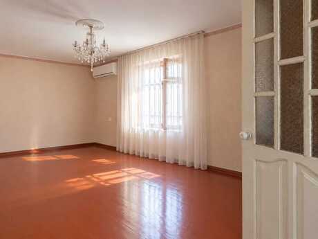 2 otaqlı mənzil, 42 m², Nəriman Nərimanov: 143 000 ₼ 3