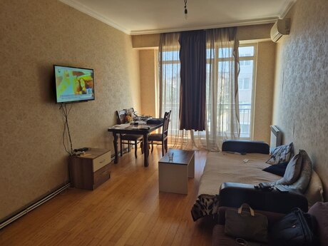 Elan №6449798 - Bakı, 20 Yanvar m., 3 otaqlı, 80 m², 3/16 mərtəbə