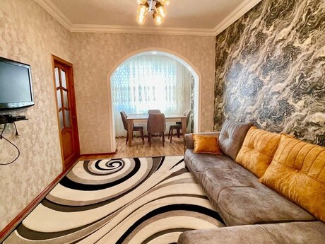 Kirayə 2 otaqlı mənzil, 65 m², Memar Əcəmi: 800 ₼/ay 4