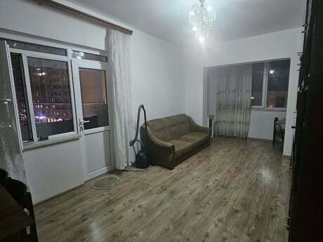 2-room apartment for rent, 70 m², Azadlıq Prospekti: 550 ₼/mo 2