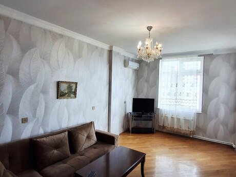 Kirayə 2 otaqlı mənzil, 90 m², Nəriman Nərimanov: 900 ₼/ay 4