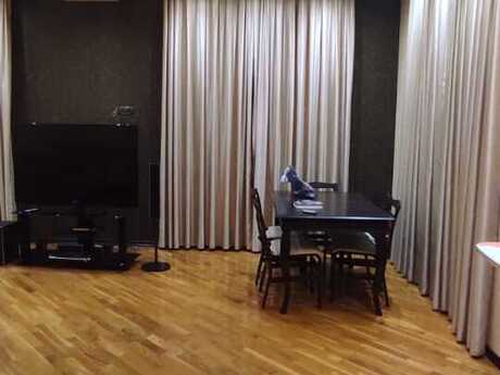 Kirayə 2 otaqlı mənzil, 70 m², Sahil: 1 300 ₼/ay 2