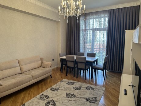 Kirayə 2 otaqlı mənzil, 100 m², Ağ şəhər: 1 500 ₼/ay 2