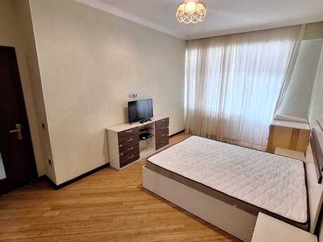 Kirayə 2 otaqlı mənzil, 60 m², Şah İsmayıl Xətai: 950 ₼/ay 3