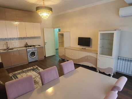 3-room apartment for rent, 90 m², Elmlər Akademiyası: 900 ₼/mo 4