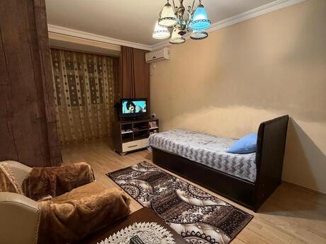 Аренда: 1-комнатная квартира, 35 м², Həzi Aslanov: 450 ₼/мес 2