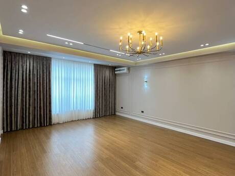 4 otaqlı mənzil, 175 m², 28 May: 750 000 ₼ 3