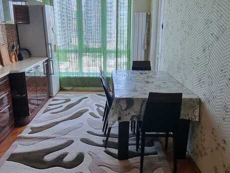 Kirayə 2 otaqlı mənzil, 70 m², Nəriman Nərimanov: 1 000 ₼/ay 2