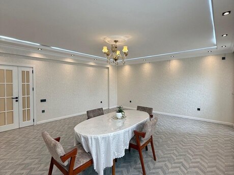 3 otaqlı mənzil, 131 m², Nizami: 294 900 ₼ 2