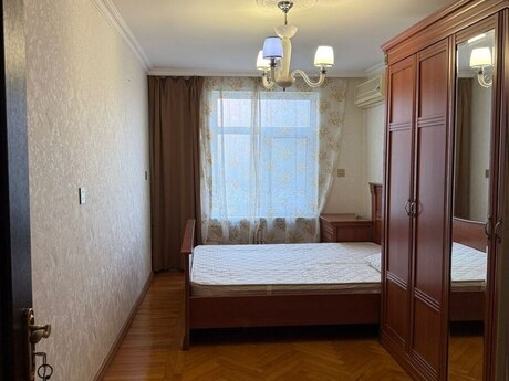 3 otaqlı mənzil, 70 m², Elmlər Akademiyası: 220 000 ₼ 5