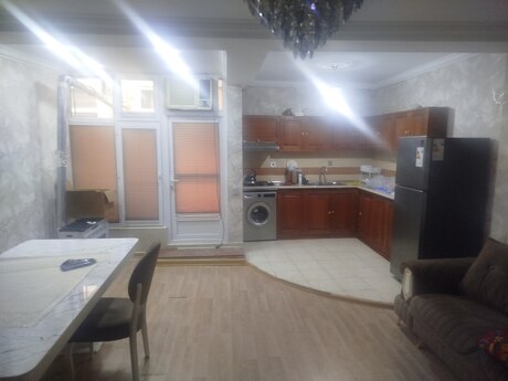 3 otaqlı həyət evi, 56 m², Gənclik: 160 000 ₼ 2